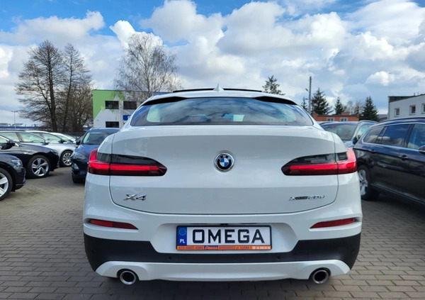 BMW X4 cena 199900 przebieg: 45000, rok produkcji 2021 z Strzyżów małe 172